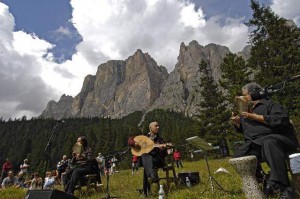 Su musica popolare italiana i Suoni delle Dolomiti